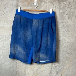 Lululemon Men Shorts Size Large